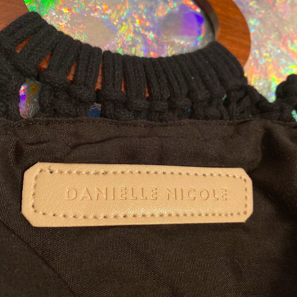 Danielle Nicole Macrame Handbag. New - image 4